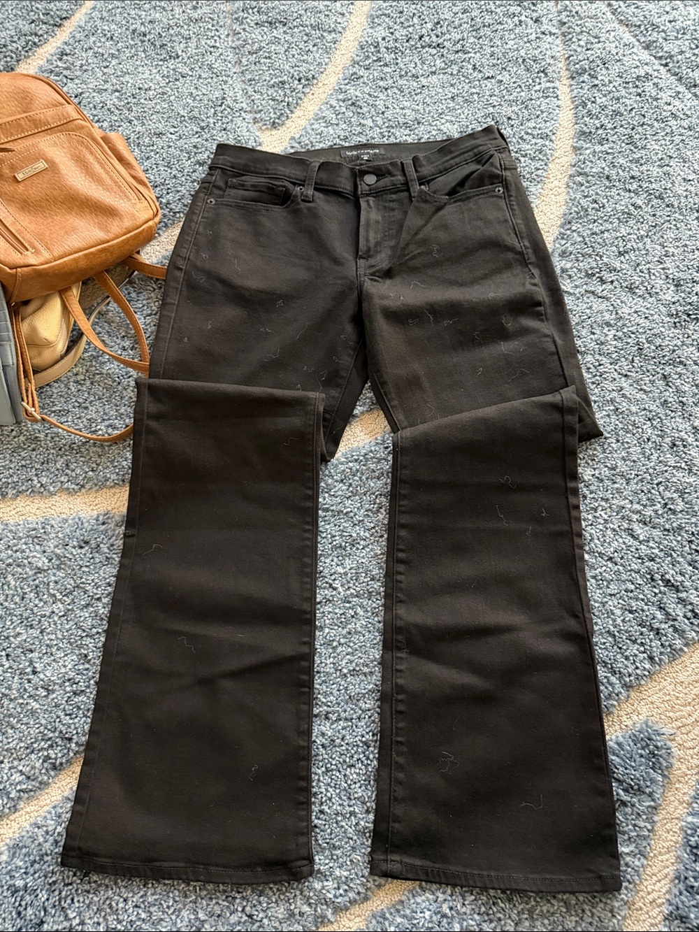 NWOT..High-Rise Lucky brand Black Flare Jeans for Women